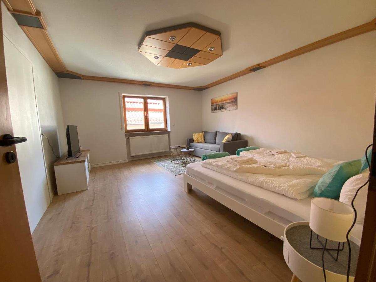 Ferien & Business Apartments Hohenfels Hohenfels  Esterno foto